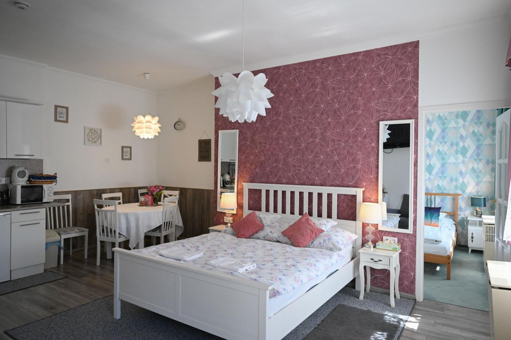 Foglal-Lak Apartman Eger Exteriör bild